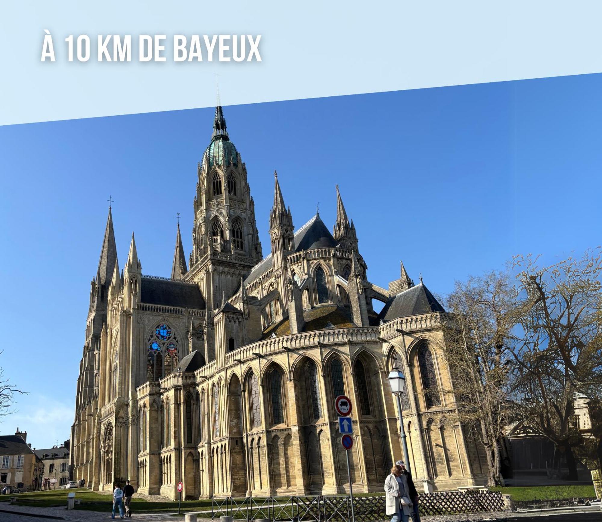 Les Douves Duplex 5 Personnes Lumineux Avec Jardin Et Terrasse Amenagee , Vue Sur Chateau A 5Mn De La Mer, Proche Omaha Beach Et Bayeux Commes المظهر الخارجي الصورة